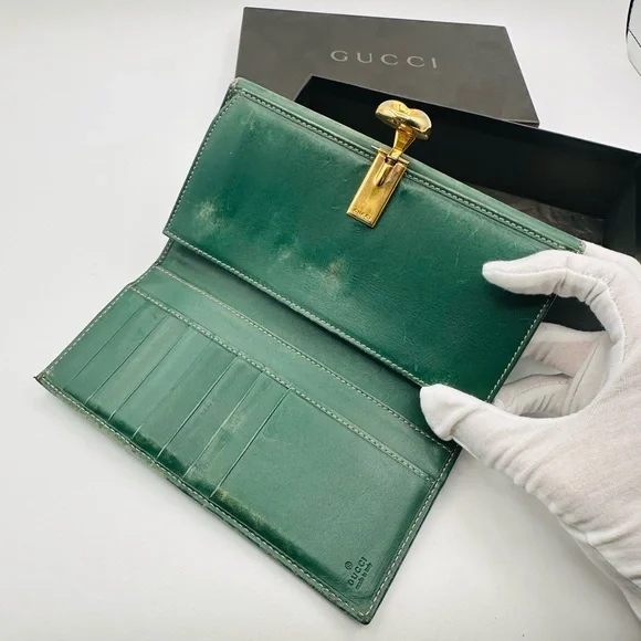 Gucci Guccissima Gold Clasp Wallet - Picture 2 of 11